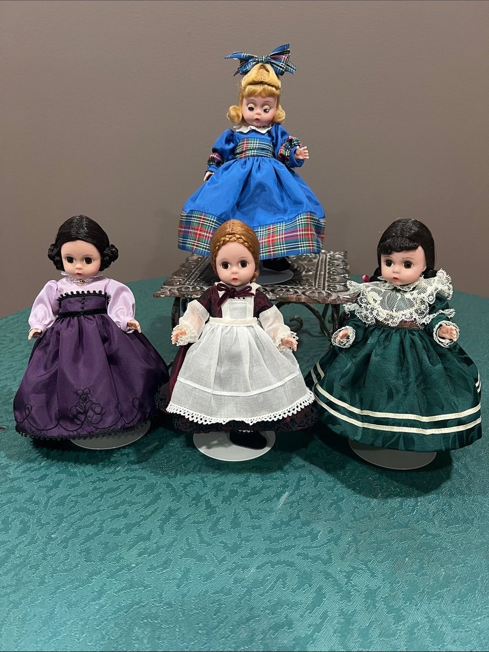 Madame Alexander dolls.  Meg, Jo, Beth, Amy. BUNDLE (4). Stands are included.